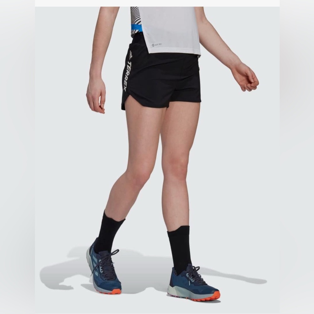 NWT Adidas Terrex Womens Trail Running Agravic  3” Shorts Parley , size XS
